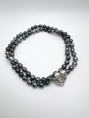 Tahitian Pearl and Monstera Clasp Necklace