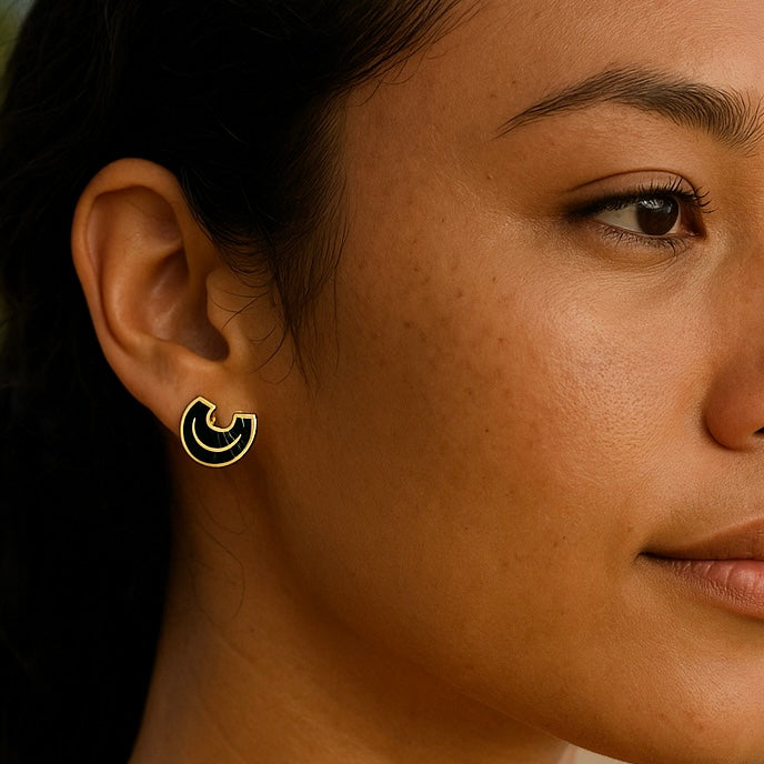 'Ahu'ula Earrings Studs